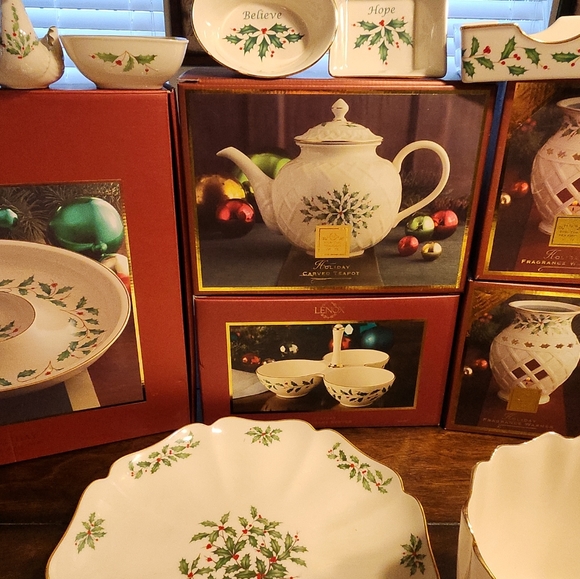 Lenox holiday serveware collection - Picture 1 of 14
